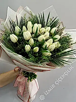 Beyaz Lale Buketi